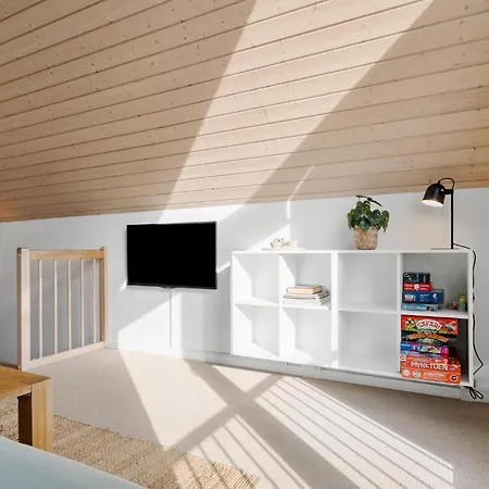 2 Bedroom In بيت للعطل Nørre Nebel